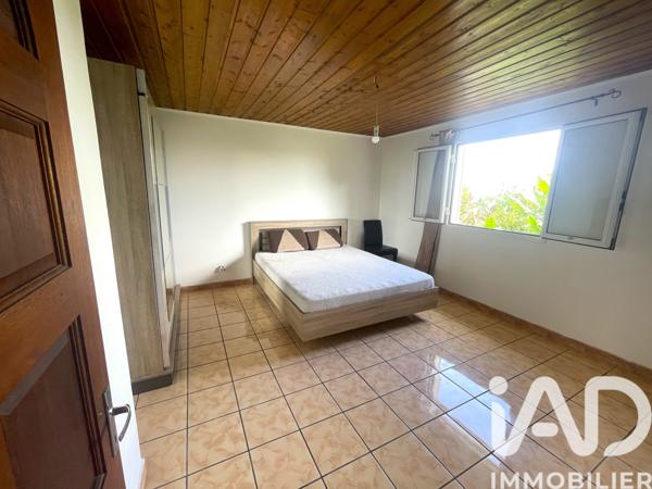 Maison à vendre 10 pièces 282 m² Le Tampon