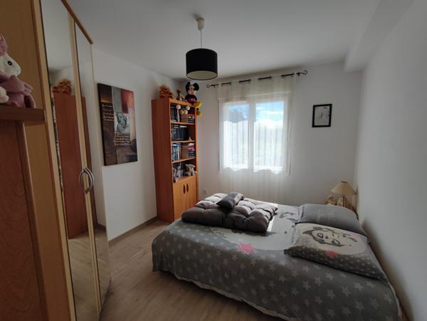 À vendre - Maison plain-pied, 5 pièces située à Joué-lès-Tours (37300)