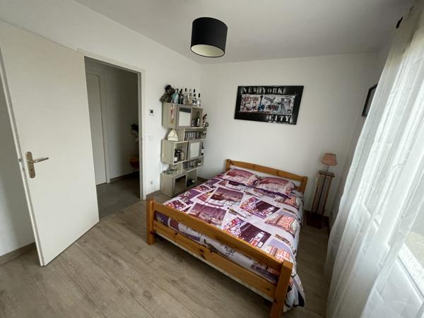 À vendre - Maison plain-pied, 5 pièces située à Joué-lès-Tours (37300)