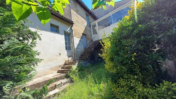 Immeuble à vendre |  Coutras |  235 m²