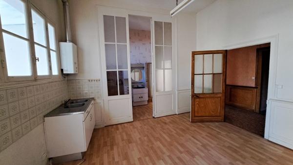 Immeuble à vendre |  Coutras |  235 m²