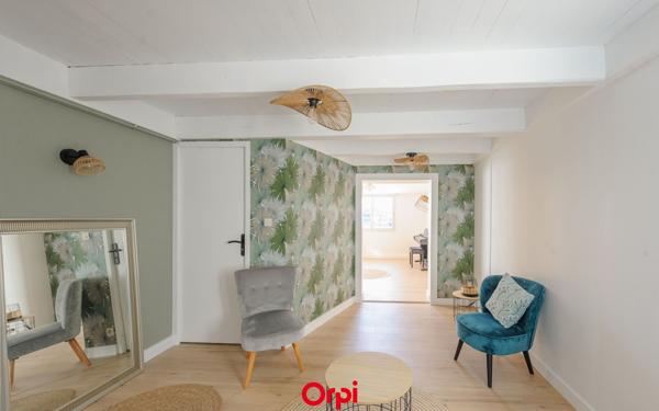 Maison à vendre    9 pièces •  Salles-sur-Mer