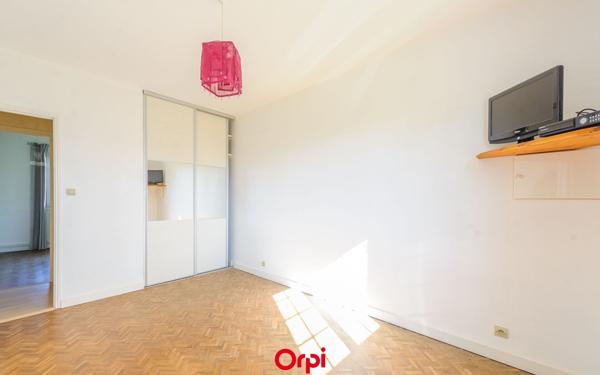 Maison à vendre    9 pièces •  Salles-sur-Mer