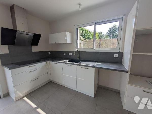LES HERBIERS -  Plain-pied de 2019 (construction Logis Herbretais) situé au calme du quartier d...