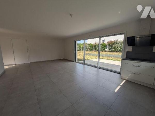 LES HERBIERS -  Plain-pied de 2019 (construction Logis Herbretais) situé au calme du quartier d...