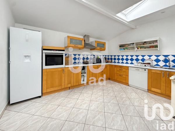 Location maison 4 pièces 79 m² Chevry-Cossigny