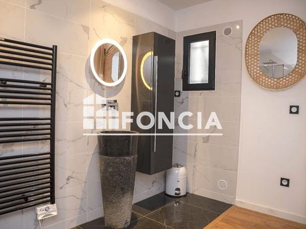 À vendre Maison 6 pièces 115 m² - La Londe-les-maures 83250