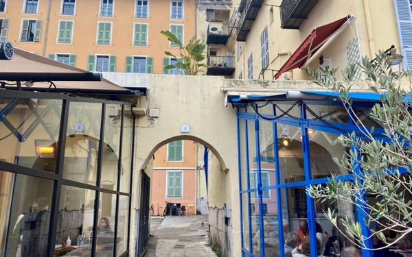 Appartement à vendre    2 pièces • 46,57 m2 Nice