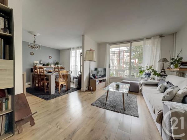 Appartement F5 à vendre  5 pièces - 93,85 m2 BOUGIVAL - 78