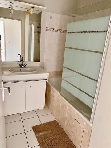 Charmant  T2 lumineux avec balcon et parking