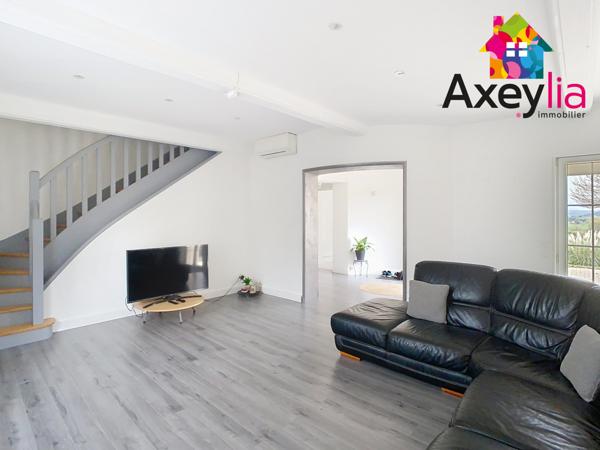 Saint-Cyr-de-Favières (42123) A VENDRE-SAINT-CYR DE FAVIÈRES- MAISON FAMILIALE SUR TERRAIN DE 3071 M2