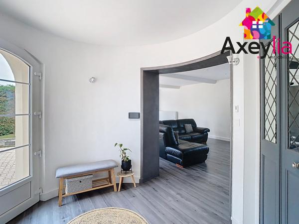 Saint-Cyr-de-Favières (42123) A VENDRE-SAINT-CYR DE FAVIÈRES- MAISON FAMILIALE SUR TERRAIN DE 3071 M2