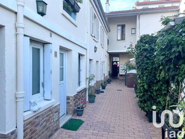 Appartement 3 pièces de 40 m² à Colombes (92700)