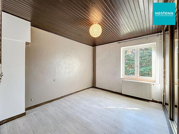 Corps de ferme en pierre de 200 m² à rénover sur La Fouillouse 42480