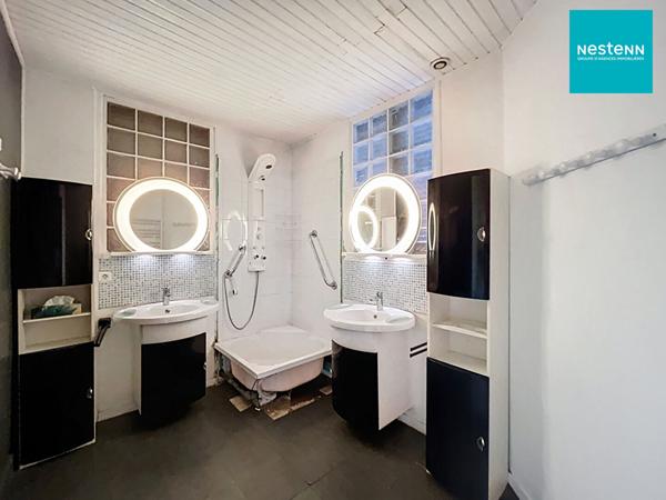 Corps de ferme en pierre de 200 m² à rénover sur La Fouillouse 42480