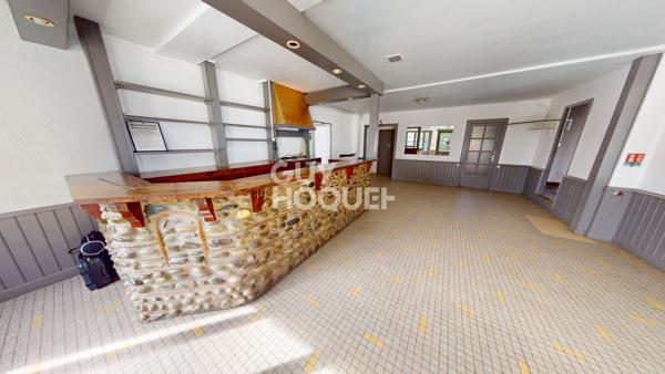 Immeuble a vendre à Artix