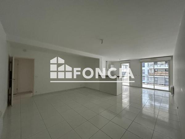 Location Appartement 4 pièces 91.6 m² - 16 RUE DES PENITENTS BLANCS Toulouse 31000