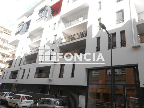 Location Appartement 4 pièces 91.6 m² - 16 RUE DES PENITENTS BLANCS Toulouse 31000