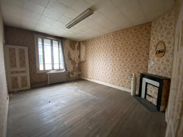 Appartement Saint Quentin 5 pièce(s) 169.63 m2