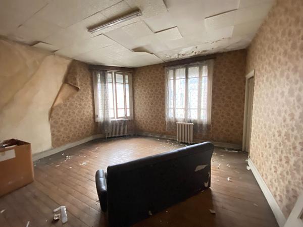 Appartement Saint Quentin 5 pièce(s) 169.63 m2