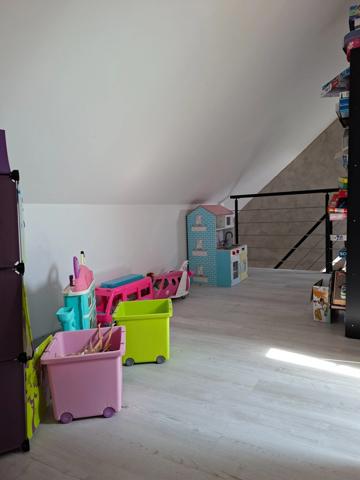 Maison sous garantie, RT 2012, 5 Chambres, 25 min LE MANS, impasse calme, écoles et Commerces à proximité.