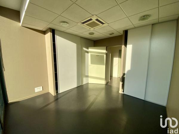 Location bureaux 200 m² Lons