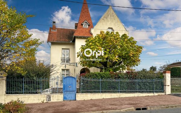 Maison à vendre    7 pièces •  Montluçon