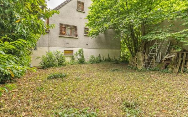 Maison Les Pavillons Sous Bois 130 m2 secteur Basoche