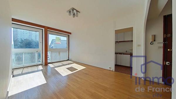 Appartement 2 pièces                                        - 42100 Saint-Étienne Réf : 2764-CIFVFOREZVELAY