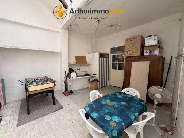 Location                                                      Maison
                        
                     6 pièces                      109 m2                     à Lavelanet
