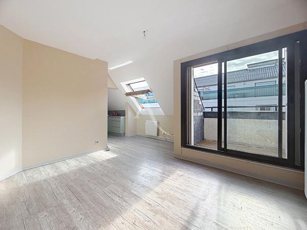 Centre ville appartement Pau 1 chambre , balcon et parking