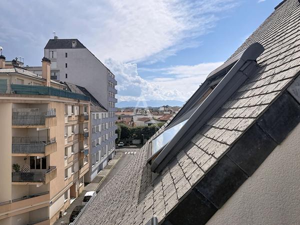 Centre ville appartement Pau 1 chambre , balcon et parking