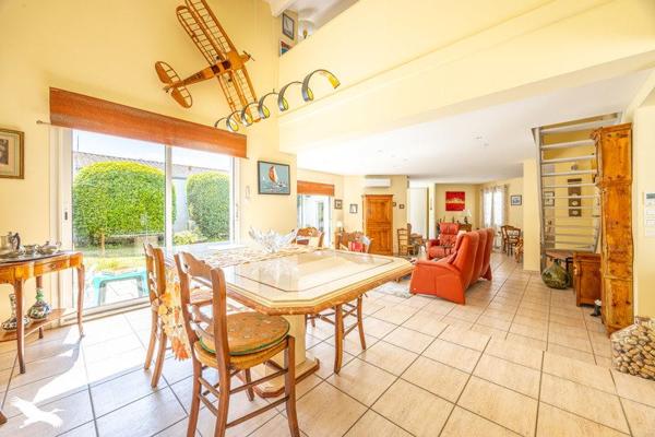 Maison à vendre 499 900 € Périgny 6 p 150 m² DPE C