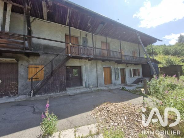 Maison à vendre 6 pièces 117,68 m² Saint-Jean-d'Arves