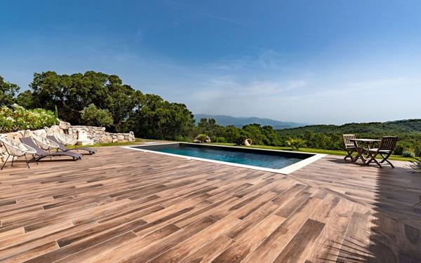 Maison à vendre    7 pièces •  Sotta