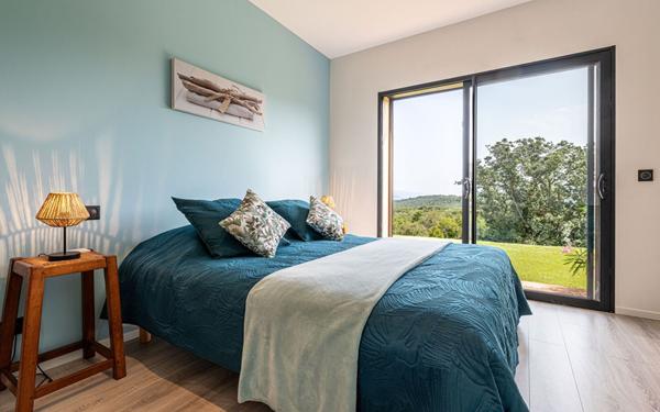 Maison à vendre    7 pièces •  Sotta