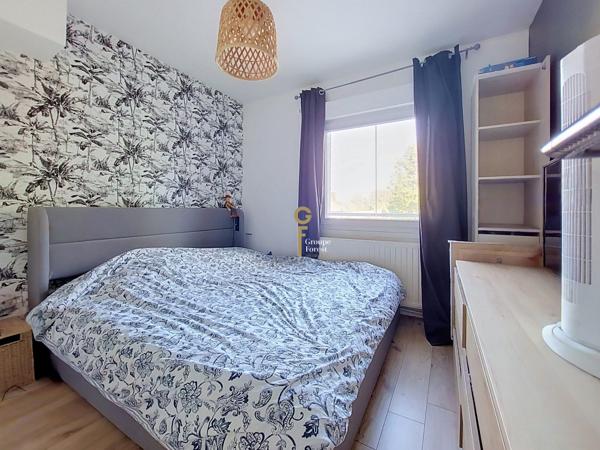 SEMI INDIVIDUELLE ENTIEREMENT RENOVEE