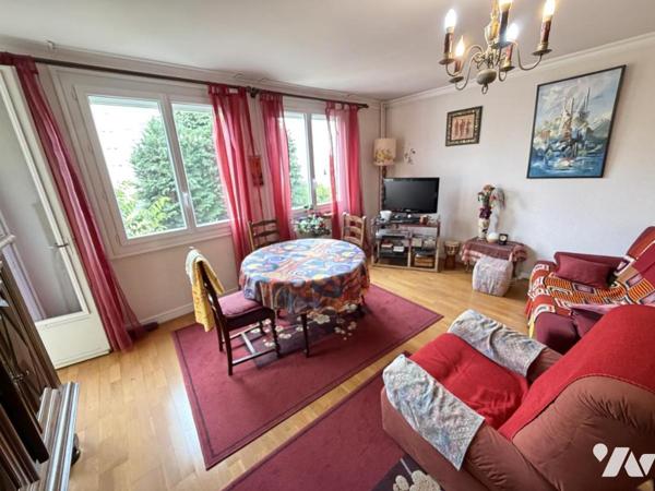CENTRE-VILLE / APPARTEMENT 3 CHAMBRES