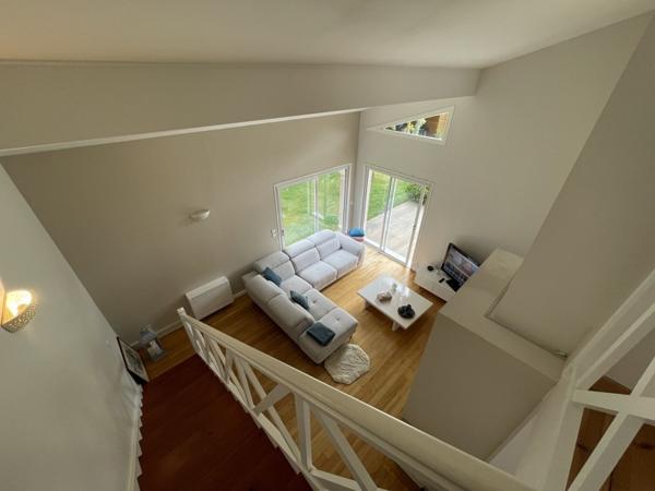 Maison à vendre |  Saint-Jean-d'Illac |  7 pièces | 178 m²