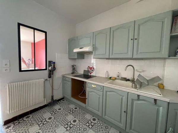 AGREABLE APPARTEMENT DE TYPE T4 AVEC BALCON A RIOM-ES-MONTAGNES Riom-ès-Montagnes (15400)