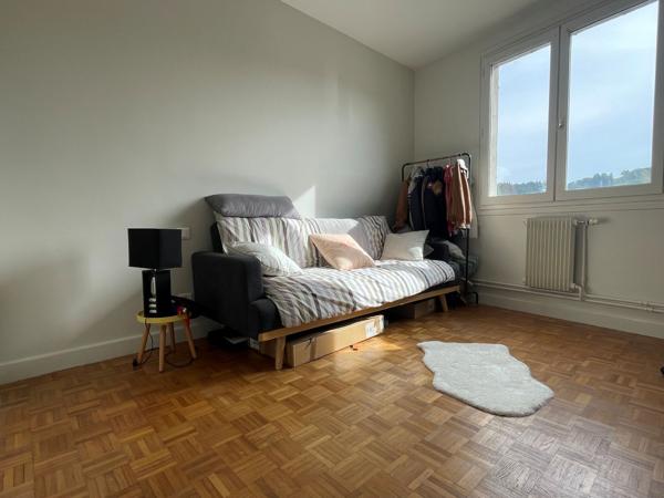 AGREABLE APPARTEMENT DE TYPE T4 AVEC BALCON A RIOM-ES-MONTAGNES Riom-ès-Montagnes (15400)