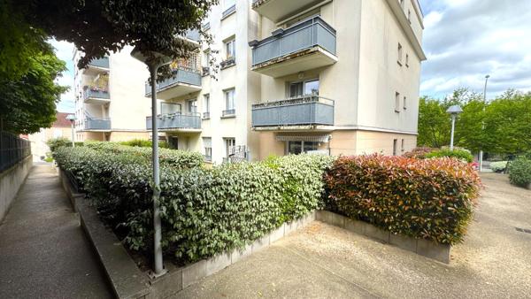 Bel appartement 3 pièces en rez-de-jardin