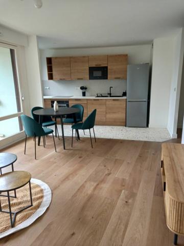 Appartement à louer    2 pièces •  Divonne-les-Bains
