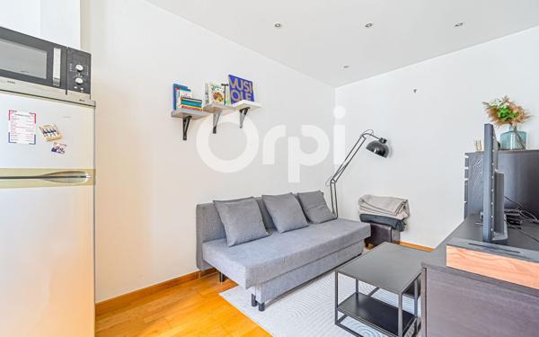 Appartement à vendre    2 pièces • 28,61 m2 Paris 11
