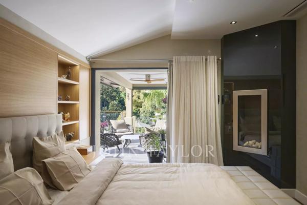Villa vue mer et colline - Super Cannes