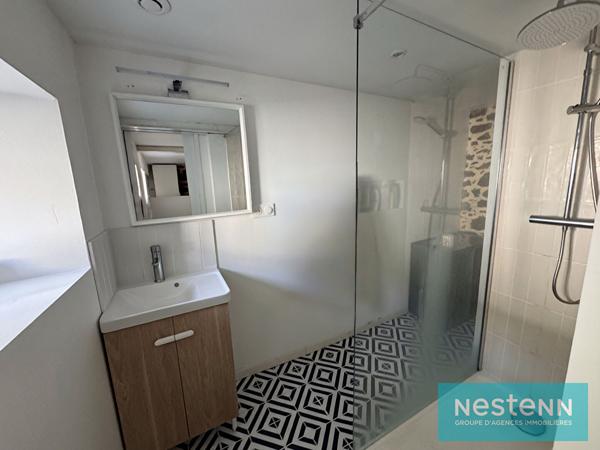 Ensemble d'appartement et petite maison dans l'hyper centre de lamballe. Investissement locatif