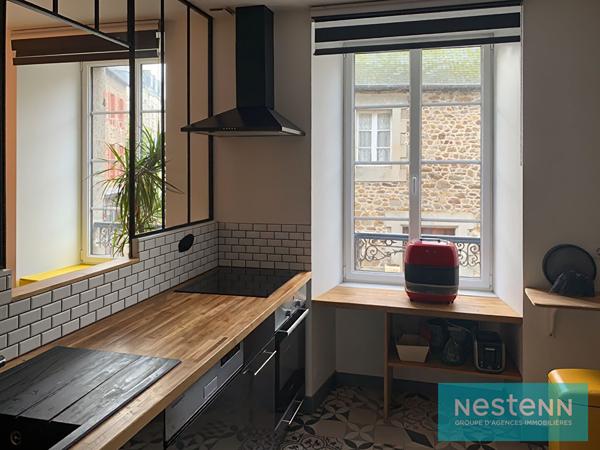 Ensemble d'appartement et petite maison dans l'hyper centre de lamballe. Investissement locatif