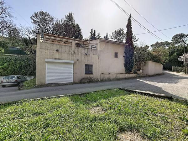 Maison individuelle Peymeinade 5 pièce(s) 107 m2 sur 715 m2 de jardin, calme absolu