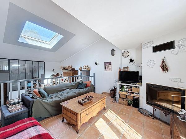 Maison individuelle Peymeinade 5 pièce(s) 107 m2 sur 715 m2 de jardin, calme absolu