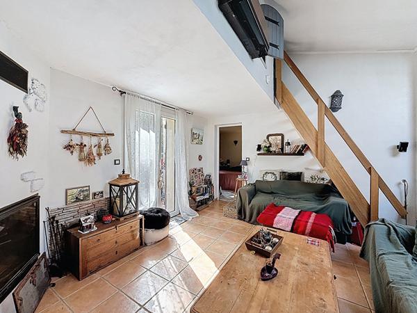 Maison individuelle Peymeinade 5 pièce(s) 107 m2 sur 715 m2 de jardin, calme absolu